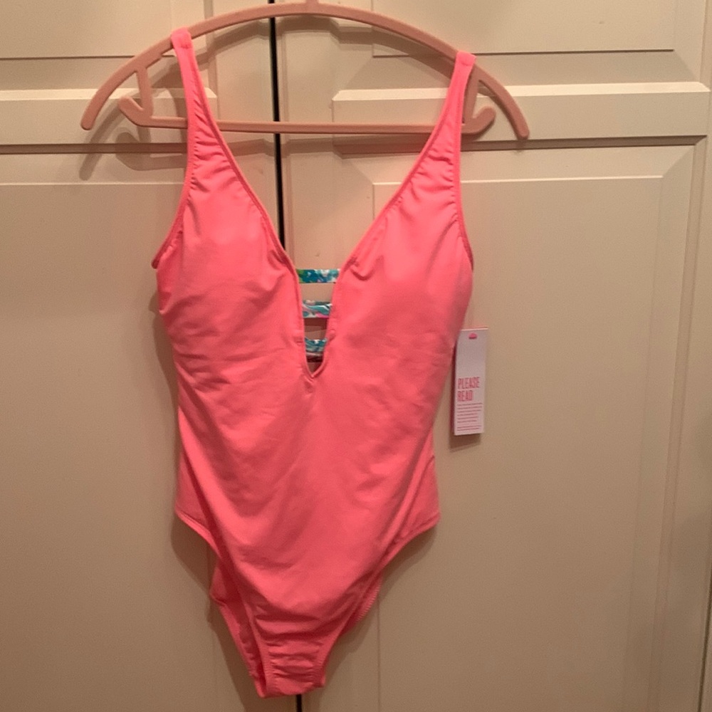 Lilly Pulitzer Jaspen, one piece swimsuit, Lilly Coral, size 8